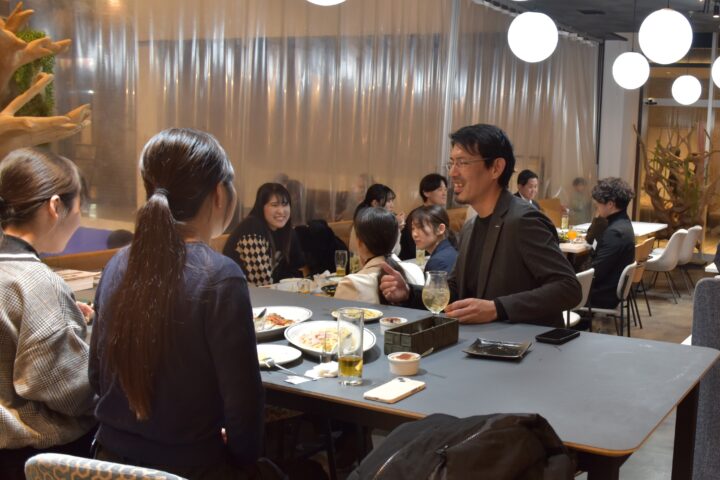 【3/18・3/27・4/08】選考直結型　社長登壇！懇親会付き会社説明会｜会社のビジョンやリアルな働き方を知れる